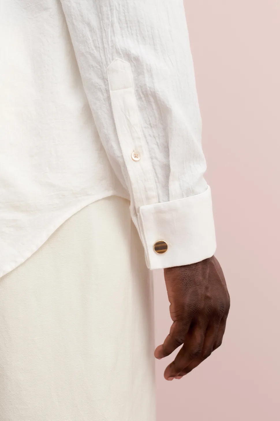 CUFF LINKS