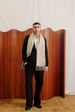 DAAVUU SCARF