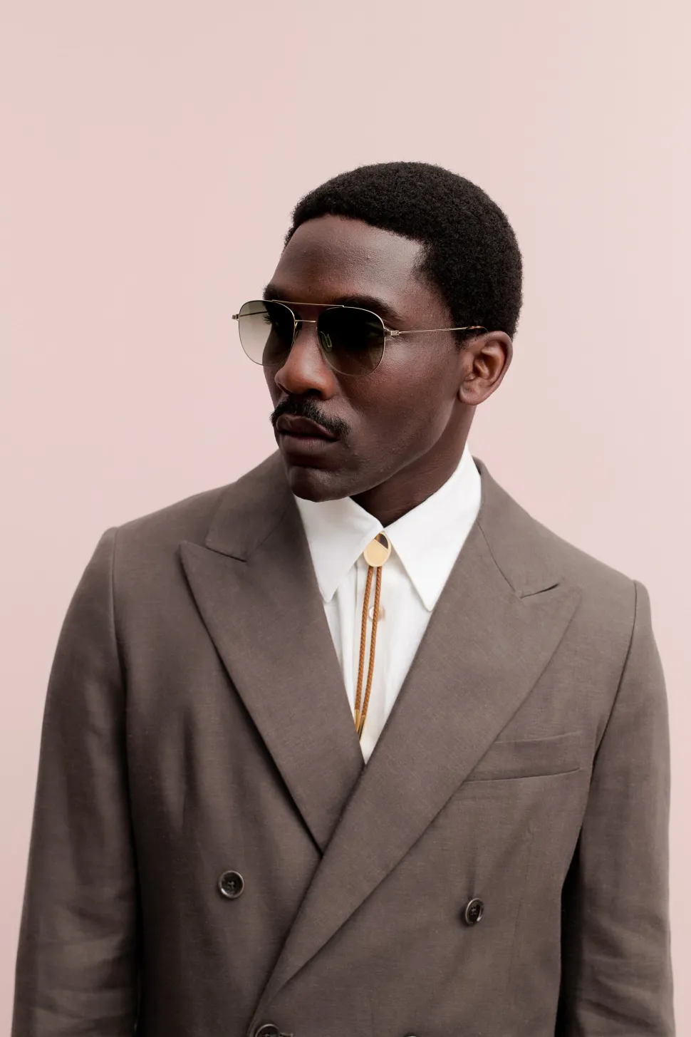DOUBLE BREASTED PEAK BLAZER