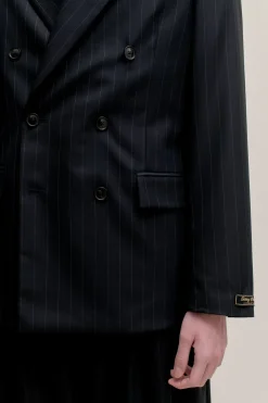 DOUBLE-BREASTED PEAK BLAZER