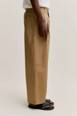 FLEXIBLE WIDE TROUSERS