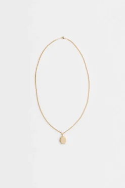 MEDALLION NECKLACE