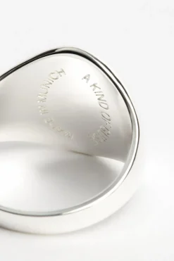 SIGNET RING SILVER