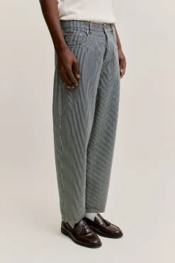 TEREK JEANS